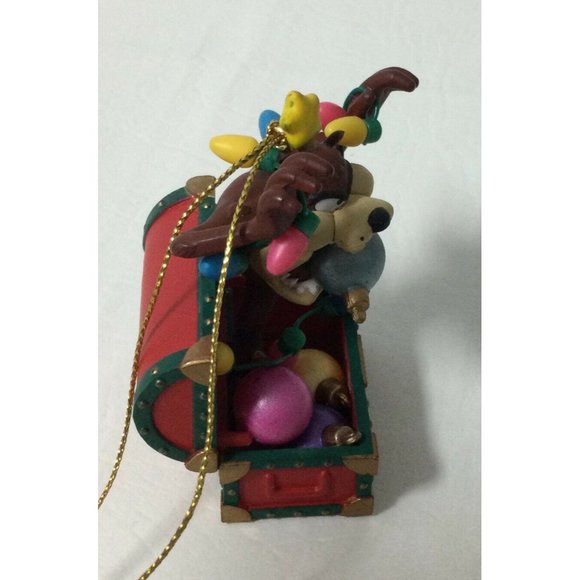 Warner Bros Tasmanian Devil 1995 Christmas Ornament Treasure Chest Lights - Picture 4 of 5